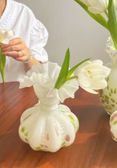 Bình Hoa Thủy Tinh Miệng Nhũ Cánh Hoa Có Quai Tai