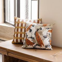 Vỏ Gối Tựa Lưng Jacquard Tông Nâu Sang Trọng
