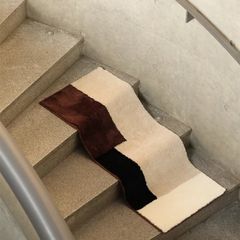 Thảm Sợi Lông Len Họa Tiết Hình Học Nâu Trang Trí Phòng Ngủ