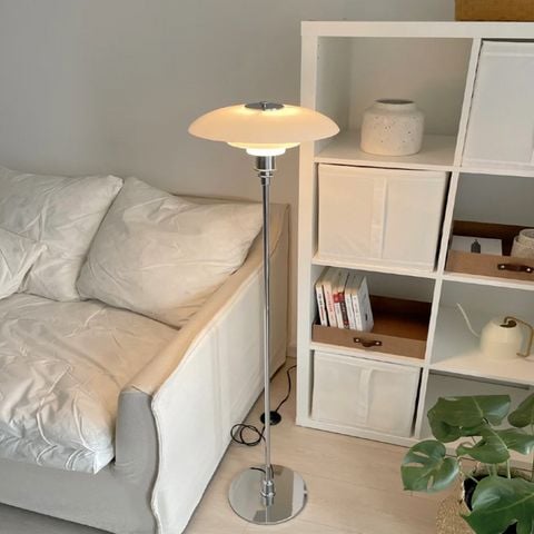 Đèn Sàn Thiết Kế Dáng Vòm Đan Mạch Thân Inox Mạ Điện
