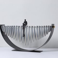 Tượng Trang Trí Kim Loại Hình Sóng Nhạc Người Ngồi Cô Đơn