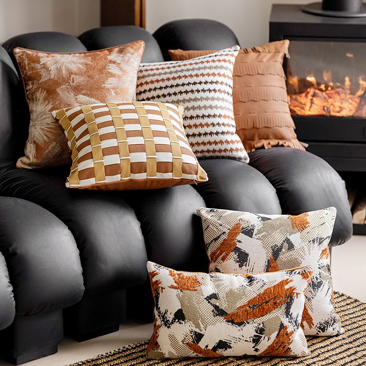 Vỏ Gối Tựa Lưng Jacquard Tông Nâu Sang Trọng