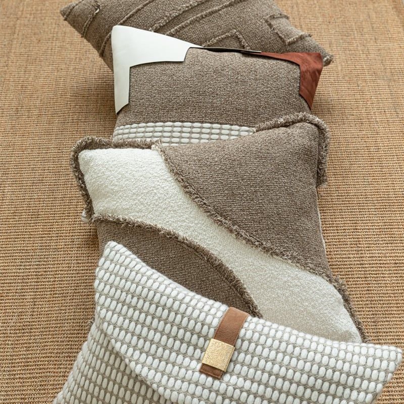 Vỏ Gối Tựa Lưng Phong Cách Wabi Sabi Nâu Hạt Dẻ