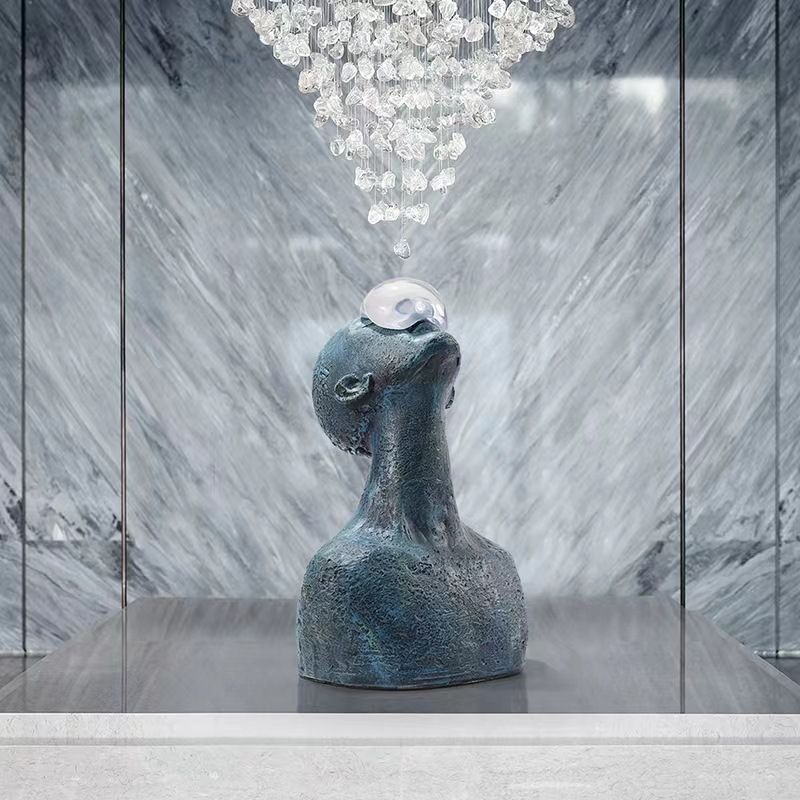 Tượng Điêu Khắc Bán Thân Giọt Nước Trang Trí