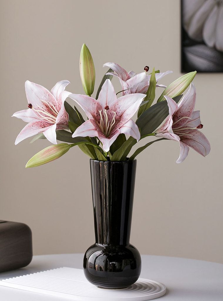 Bình Hoa Gốm Sứ Phủ Bóng Đen Đỏ Sang Trọng