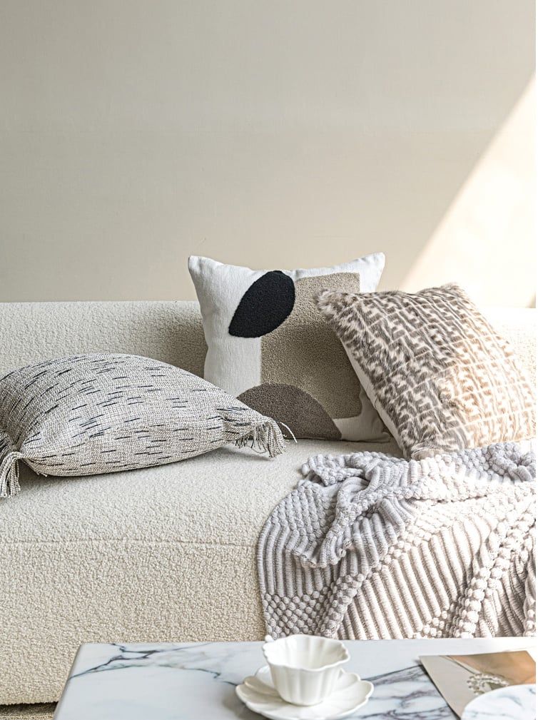 Vỏ Gối Tựa Lưng Sofa Cao Cấp Tông Nâu Tím Sang Trọng