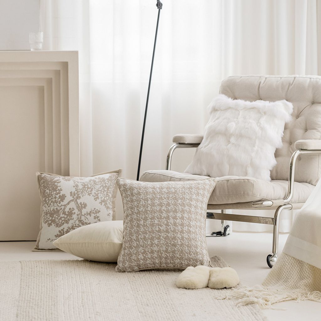 Vỏ Gối Tựa Lưng Sofa Tông Kem Trừu Tượng Wabi Sabi