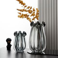 Bình Hoa Thủy Tinh Đúc Dày Miệng Cong Gợn Sóng