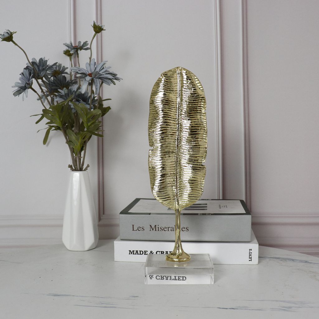 Tượng Trang Trí Chiếc Lá Chuối Ánh Vàng Đế Pha Lê