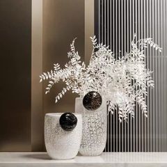 Bình Hoa Thủy Tinh Phối Pha Lê Sang Trọng Có Tay Cầm Hình Tròn Hiện Đại