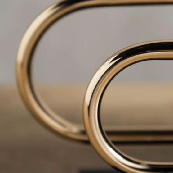 Chặn Sách Décor Hình Kèn Vàng Trang Trí Kệ