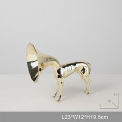 Tượng Trang Trí Hình Chó Trumpet Vàng Sang Trọng
