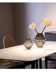 Bình Hoa Thủy Tinh Nâu Phong Cách Tháp Tầng