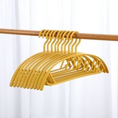 Móc Nhựa Treo Quần Áo Bán Nguyệt Bảo Vệ Quần Áo