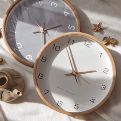 Đồng Hồ Treo Tường Gỗ Bắc Âu Kiểu Số Đơn Giản