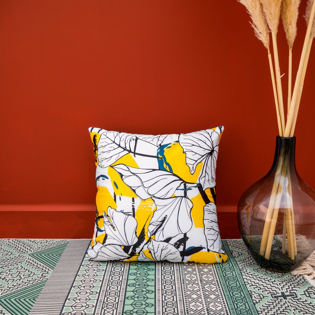 Vỏ Gối Tựa Lưng Sofa Hoa Lụa Sọc Vàng Sang Trọng Chất Êm Ái