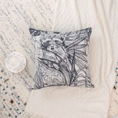 Vỏ Gối Sofa Nhung Đỏ Họa Tiết Gấu Sang Trọng