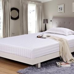Tấm trải giường khách sạn bo thun