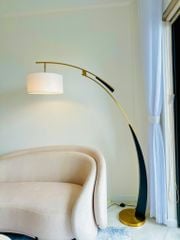 Đèn Sàn Chân Cong Cách Điệu Decor Phòng Khách
