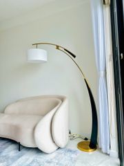 Đèn Sàn Chân Cong Cách Điệu Decor Phòng Khách