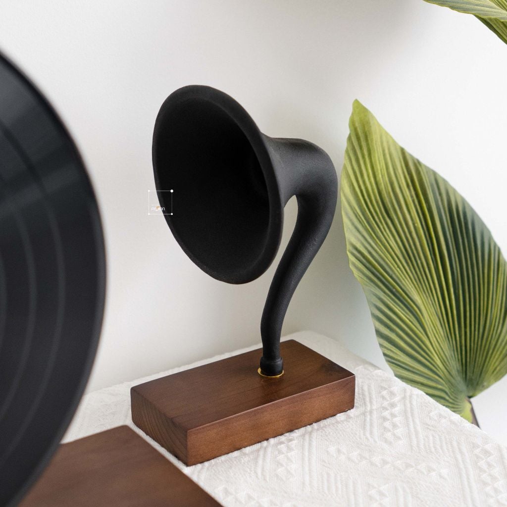Tượng Decor Hình Máy Hát Cổ Độc Đáo