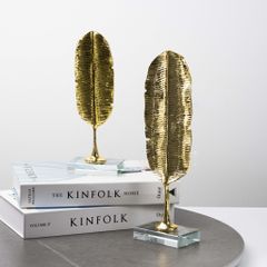 Tượng Trang Trí Chiếc Lá Chuối Ánh Vàng Đế Pha Lê