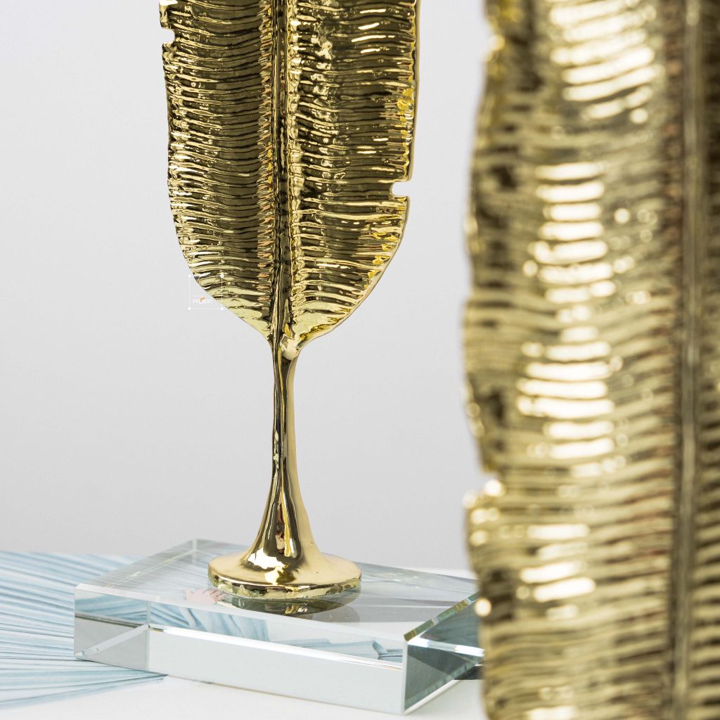 Tượng Trang Trí Chiếc Lá Chuối Ánh Vàng Đế Pha Lê