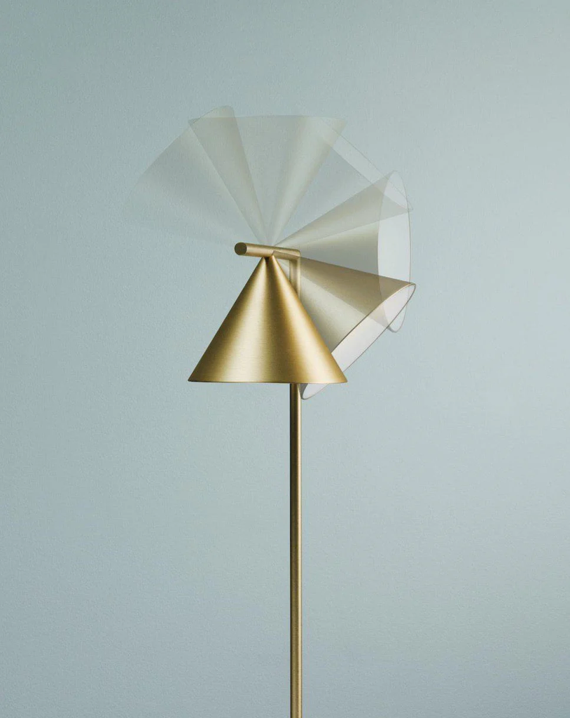 Đèn Sàn Kim Loại Bắc Âu Trang Trí Phòng Ngủ Phòng Khách Sang Trọng Ánh Sáng 3 Màu