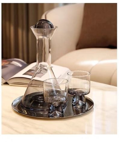 Set Khay Bình Và Hai Cốc Rượu Gradient Xám Sang Trọng