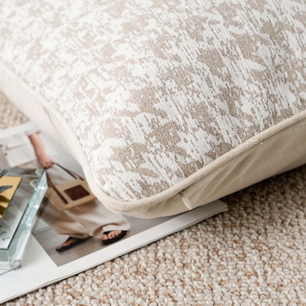 Vỏ Gối Tựa Lưng Sofa Tông Kem Trừu Tượng Wabi Sabi