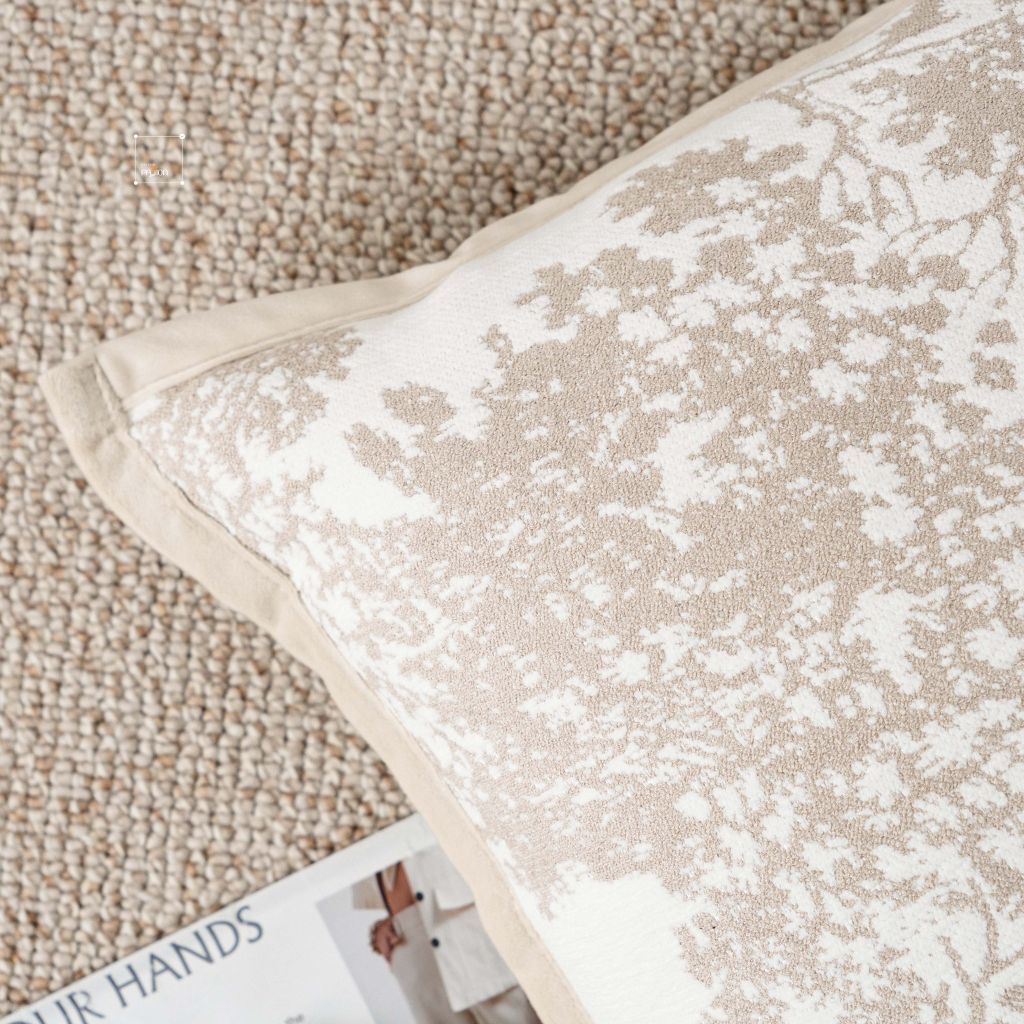 Vỏ Gối Tựa Lưng Sofa Tông Kem Trừu Tượng Wabi Sabi
