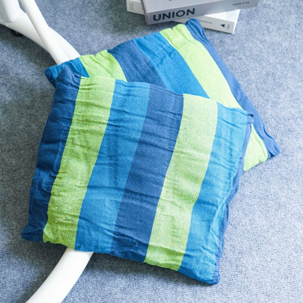 Võng Canvas Sọc Hoa Văn Thổ Cẩm Có Kèm 2 Gối Lót Võng