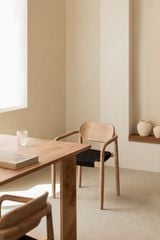 Ghế Ăn Đan Dây Có Tay Vịn Gỗ Tần Bì