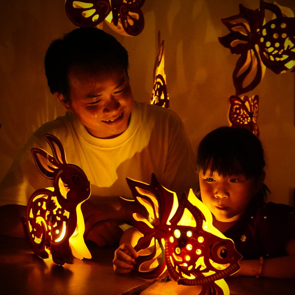 LỒNG ĐÈN TRANG TRÍ KÝ ỨC TUỔI THƠ - CÁ MINI