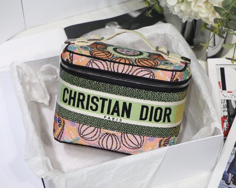 Túi Dior* SIÊU CẤP chất vải thêu hoạ tiết bức tranh đẹp sang