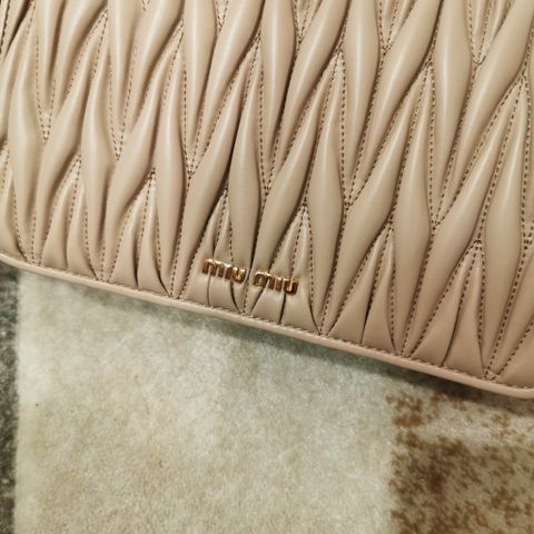 Túi xách nữ miumiu 24cm đẹp SIÊU CẤP