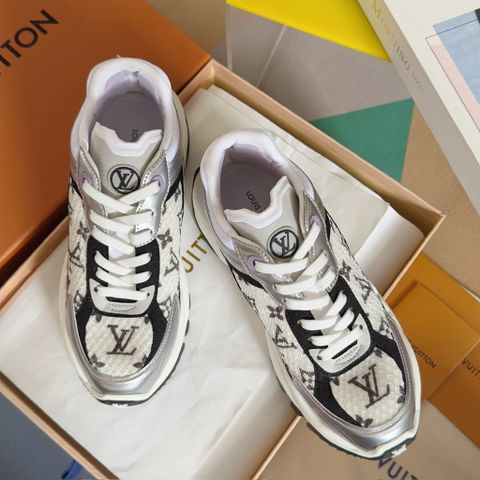 Giày thể thao nữ L*V Run 55