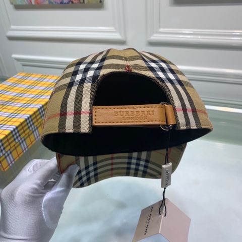 Mũ lưỡi trai nam nữ BURBERRY kẻ đẹp cao cấp 2 màu