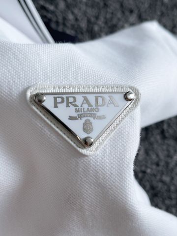 Áo phông nam có cổ PRADA* ngực logo tam giác đẹp cao cấp màu trắng và đen