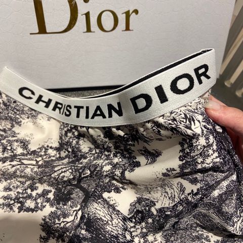 Bộ áo tắm Dior* hai mảnh hoạ tiết siêu đẹp sang cao cấp