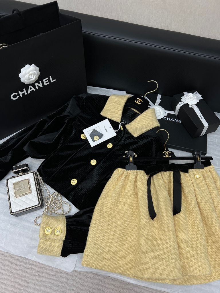 SET BỘ VÁY DẠ SẾP LY CHANEL CAO CẤP  Túi xách Quảng châu tại Hà Nội Túi  xách Quảng châu Hcm Túi Dior Đổ buôn túi Dior Đổ buôn túi Hermes