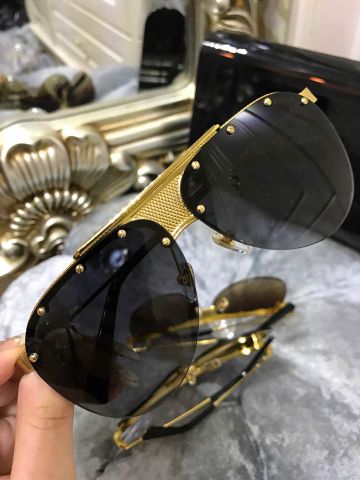 Kính nam nữ versace độc đẹp hàng cao cấp nước mạ rất đẹp