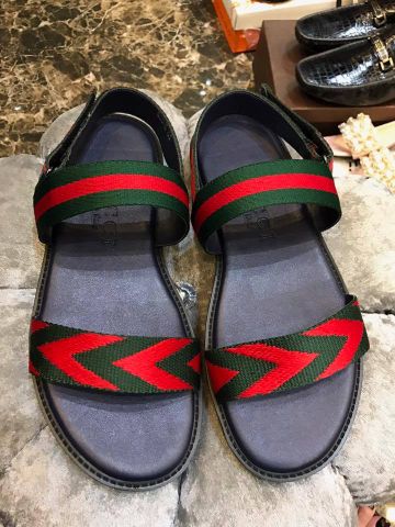 sandal gucci đẹp cho nam