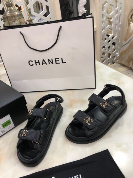 Sandal thể thao chanel* hai quai dáng khoẻ đẹp SIÊU CẤP có nhiều màu 1 – lien fashion Sandal thể thao chanel* hai quai dáng khoẻ đẹp SIÊU CẤP có nhiều màu 1 – lien fashion