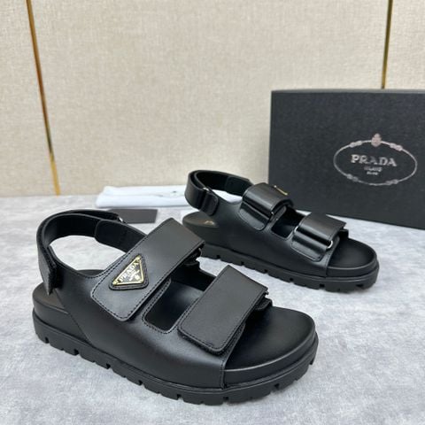 Sandal nam PRAD* da bê cao cấp, thiết kế tối giản mà vẫn nổi bật cá tính
