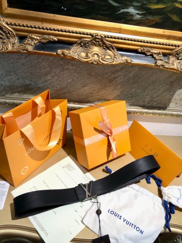 Belt nam / Thắt lưng nam L*V da Epi vân nổi