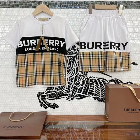 Bộ phông quần ngố Burberry* kẻ cho bé trai bé gái size 100-150cm