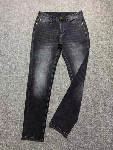 Quần jeans nam các hãng cao cấp