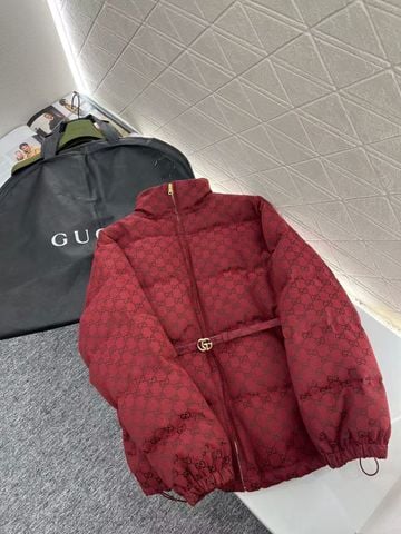 Áo phao nữ GUCCI* kèm đai eo hoạ tiết logo đỏ rượu siêu đẹp
