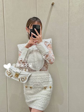 Áo sơ mi nữ BALMAIN* độn vai nhọn chất ren phối tweed cực đẹp sang độc đáo